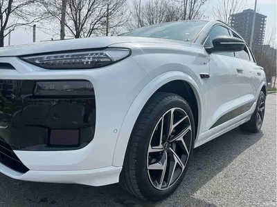 2025 Audi Q6L e-tron Model Pioneer Edition, фото 4, лот 10238279
