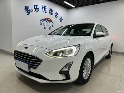 2019 Ford Focus Sedan EcoBoost 180 Automatic Fengchao, фото 1, лот 10279485