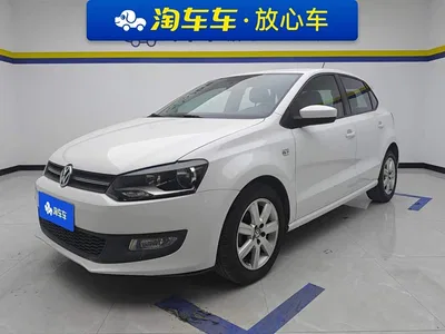 2013 Volkswagen Polo 1.6L Automatic Comfort Edition, фото 1, лот 10421473
