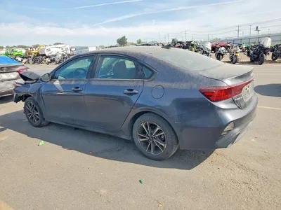 2023 KIA FORTE LXS, фото 2, лот 10780335