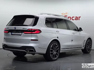 2025 BMW X7 xDrive 40i M Sport 6STR, фото 1, лот 10080003