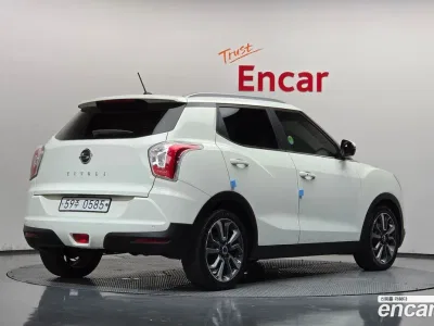 2016 Ssang Yong TIBOLI LX 2WD, фото 2, лот 10888133