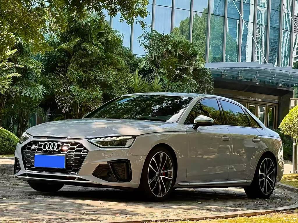 2024 Audi S4 3.0TFSI, фото 1, лот 11017683