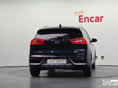2017 Kia Niro Noblesse, фото 4, лот 10114328