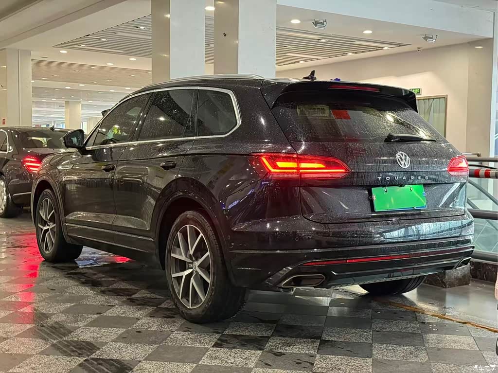 2019 Volkswagen Touareg 3.0TSI Sharp Edge Edition China V, фото 4, лот 11206290
