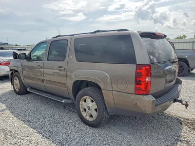 2011 CHEVROLET SUBURBAN K1500 LT, фото 2, лот 10691919
