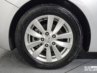 2014 Kia K3 Trendy, фото 4, лот 10044146
