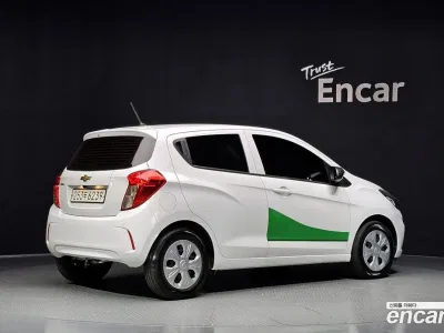 2021 Chevrolet Spark LS, фото 2, лот 11078996