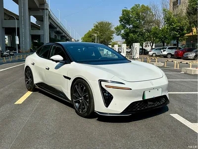 2025 Avatr 06 Model Pro Extended Range Edition, фото 3, лот 10434938
