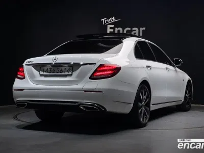 2019 Mercedes-Benz E-Class E300e Exclusive, фото 1, лот 10054601