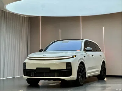 2023 Li Auto L7 Pro, фото 1, лот 10446257