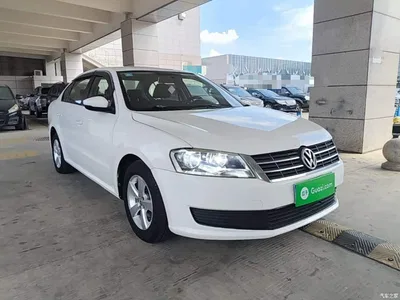 2013 Volkswagen Lavida Facelift Classic 1.6L Automatic Trend, фото 4, лот 10455540
