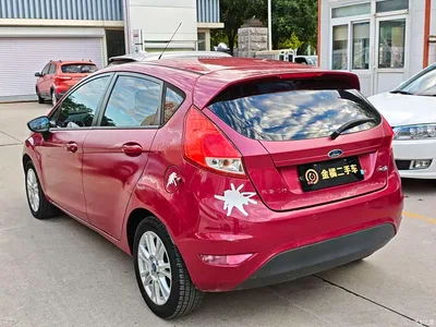 2013 Ford Fiesta Hatchback 1.5L Automatic Premium, фото 2, лот 10294872