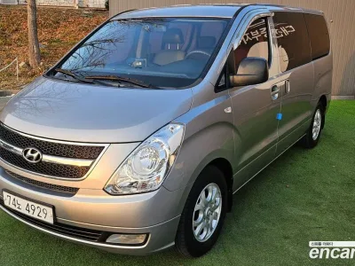 2014 Hyundai Starex 12-Seater Wagon, фото 1, лот 10192061