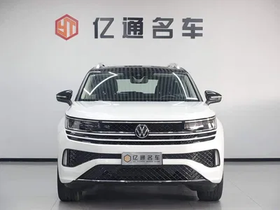 2023 Volkswagen Talagon 380TSI 4WD R-Line Touring Edition, фото 2, лот 10480651