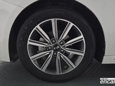2019 Kia K5 2.0, фото 4, лот 10145173