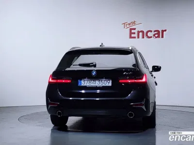 2022 BMW 3-Series 320i Touring Luxury, фото 3, лот 10047917