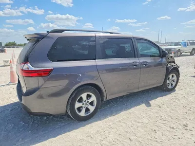 2019 TOYOTA SIENNA LE, фото 3, лот 10538681