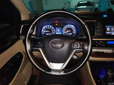 2015 Toyota Highlander 2.0T AWD Luxury Edition 7-seater, фото 3, лот 10286683