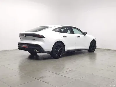 2022 Changan UNI-V 1.5T Premium Model, фото 2, лот 11205851