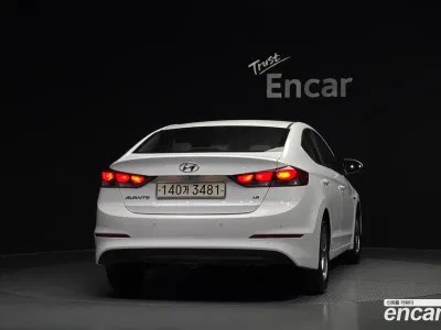 2018 Hyundai AVANTE 1.6 GDI Smart, фото 3, лот 11051853