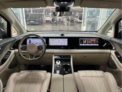 2024 Voyah Auto Voyah Dreamer PHEV Extended Range Premium Edition, фото 4, лот 10358116