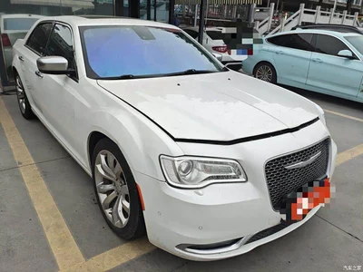 2016 Chrysler 300C (Import) 3.0L Beyond Edition, фото 2, лот 11566160