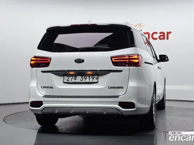 2019 Kia Canival 7-Seater Limousine, фото 3, лот 11252189