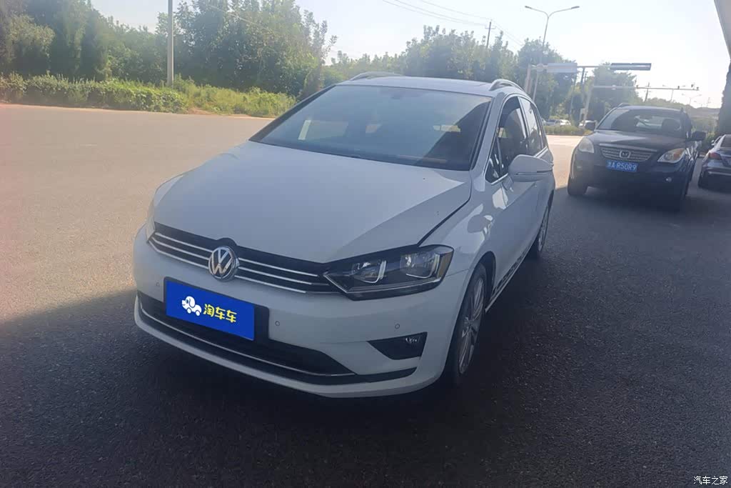 2016 Volkswagen Golf Sportsvan 230TSI Automatic Luxury, фото 1, лот 11201527