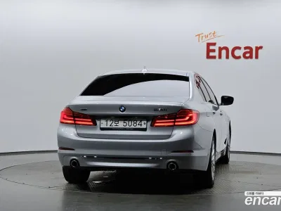 2018 BMW 5-Series 530i xDrive Luxury Plus, фото 2, лот 10046481