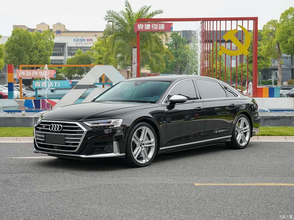 2021 Audi S8 S8L 4.0TFSI quattro, фото 1, лот 10234083