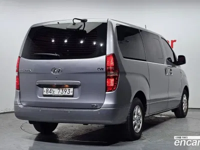 2012 Hyundai Starex 5-Seater VAN, фото 1, лот 10192485