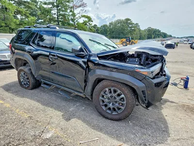 2025 TOYOTA 4RUNNER SR5, фото 4, лот 10507122