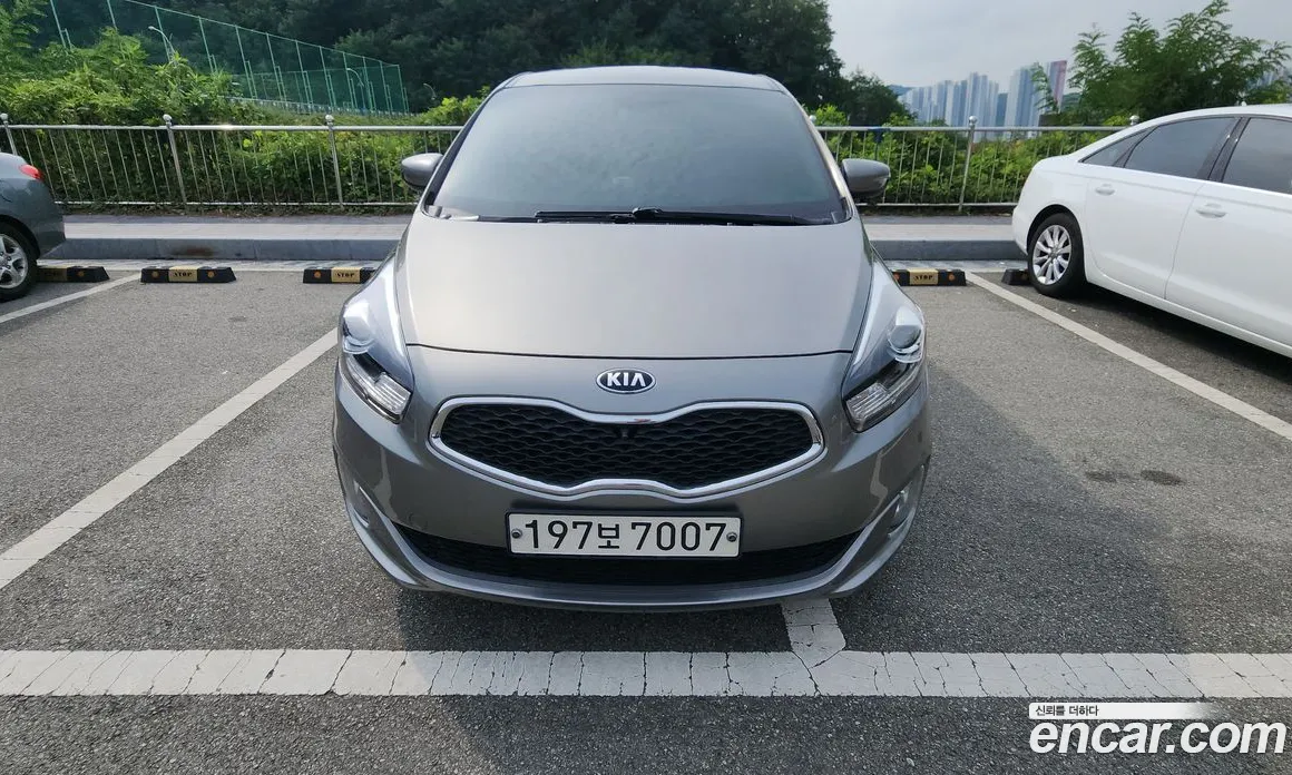 2014 Kia Carens 1.7 VGT Luxury, фото 3, лот 10239376