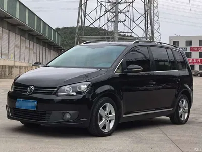 2013 Volkswagen Touran 1.4T Manual Comfort 5-seater, фото 1, лот 10475330