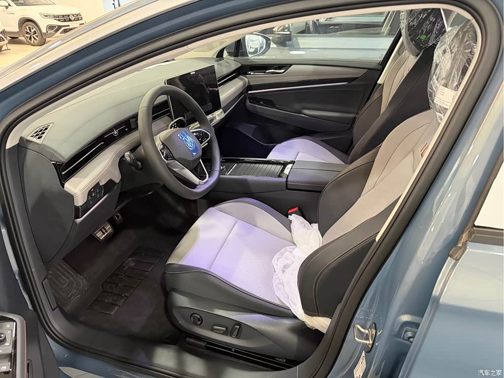 2024 Volkswagen ID.7 VIZZION AIR, фото 2, лот 11218354