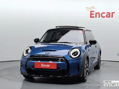 2023 Mini Cooper Classic, фото 3, лот 10143365