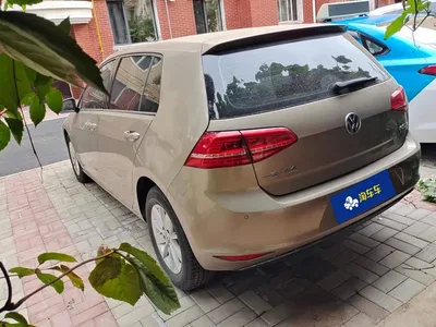 2015 Volkswagen Golf 1.6L Manual Fashion, фото 3, лот 10837401