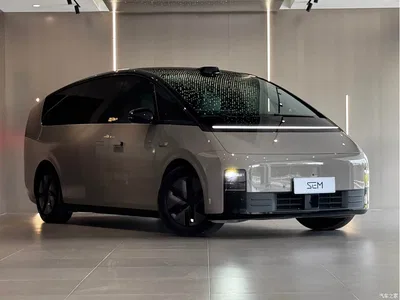 2024 Li Auto MEGA Ultra, фото 3, лот 10446966