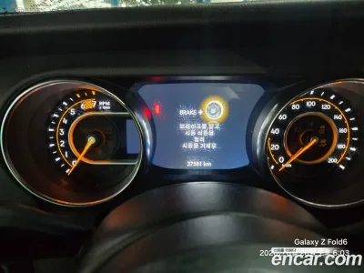 2022 Jeep Wrangler 2.0 Overland Power Top 4Door, фото 3, лот 10223045