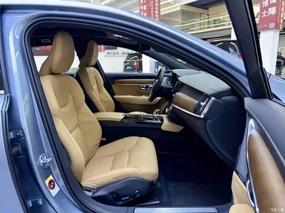 2019 Volvo S90 Plug-in Hybrid T8 E-AWD Hybrid Inscription Edition China VI, фото 4, лот 10347449