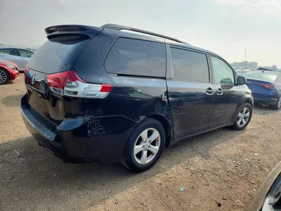 2011 TOYOTA SIENNA LE, фото 3, лот 10546909