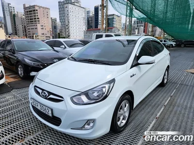 2013 Hyundai Accent 1.6 GDI Blue Saver, фото 1, лот 10122148