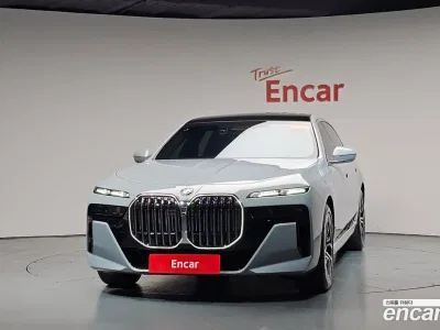 2023 BMW 7-Series 740i sDrive M Sport, фото 1, лот 10052985