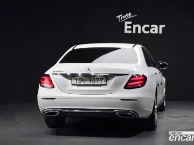 2017 Mercedes-Benz E-Class E220d Avantgarde, фото 4, лот 10169993