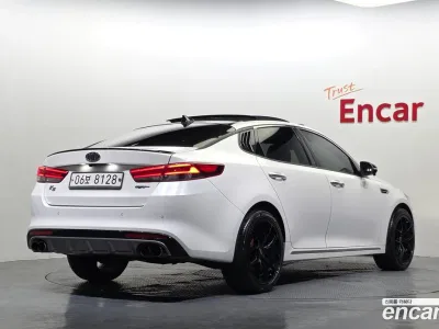 2018 Kia K5 2.0 Turbo SX, фото 2, лот 11538748