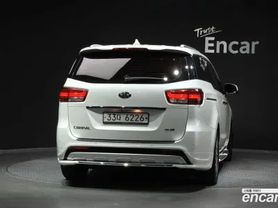 2018 Kia Canival 9-seater Prestige, фото 4, лот 11178117