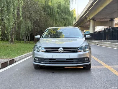 2015 Volkswagen Sagitar 1.6L Automatic Comfort, фото 2, лот 11518295