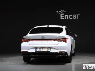 2023 Hyundai AVANTE Inspiration, фото 4, лот 10228587