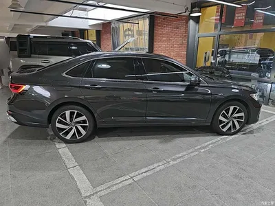 2025 Volkswagen Sagitar 300TSI DSG Excellence Edition, фото 3, лот 10261625